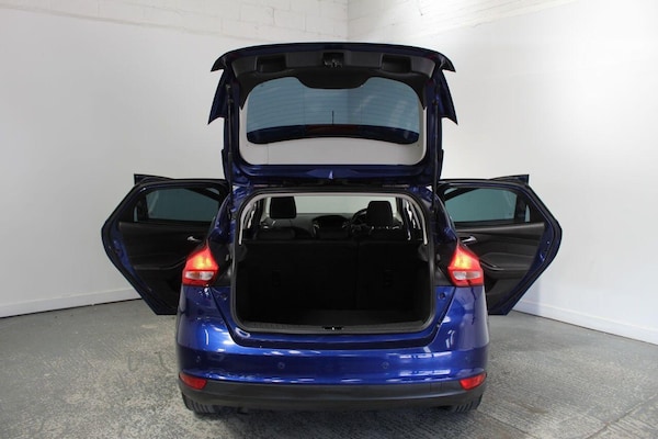 Used Ford Focus 2014 for sale - 76237126: Photo 21