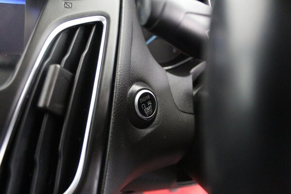 Used Ford Focus 2014 for sale - 76237126: Photo 43
