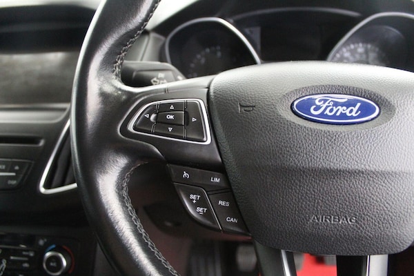 Used Ford Focus 2014 for sale - 76237126: Photo 44