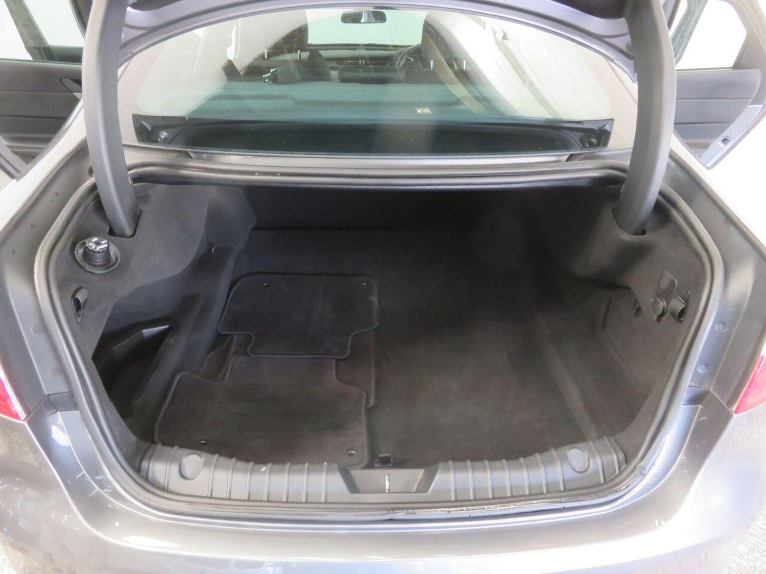 Used Jaguar XF 2015 for sale - 76935279: Photo 22