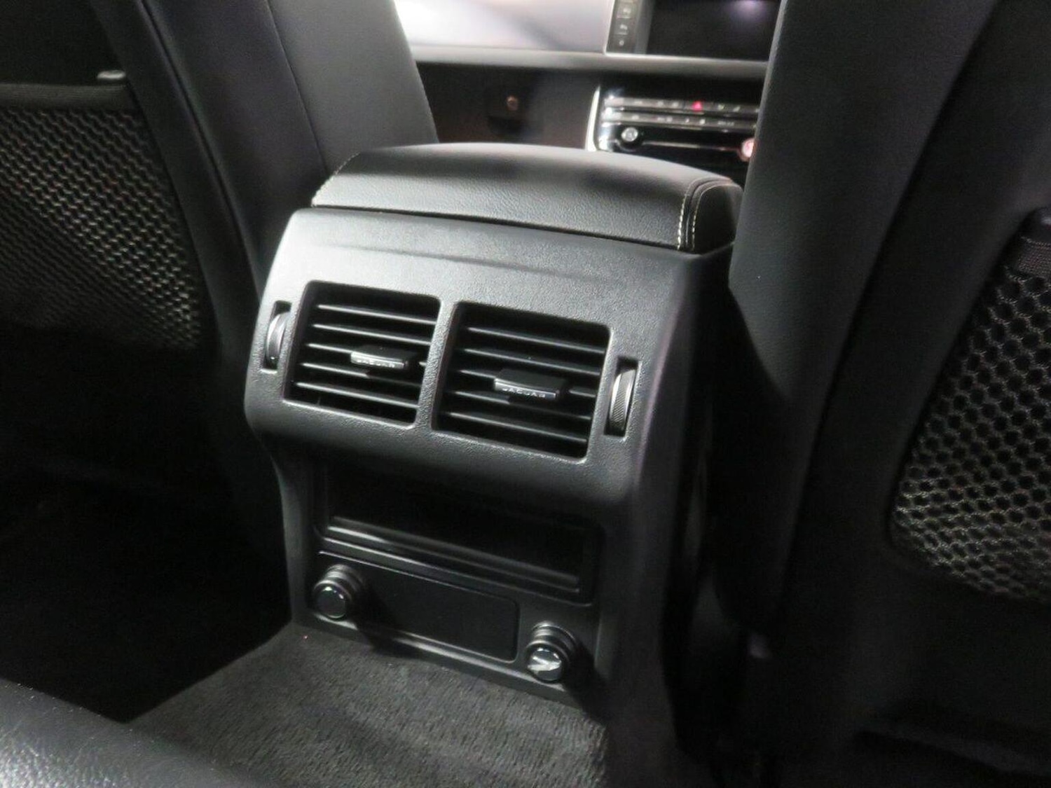 Used Jaguar XF 2015 for sale - 76935279: Photo 55