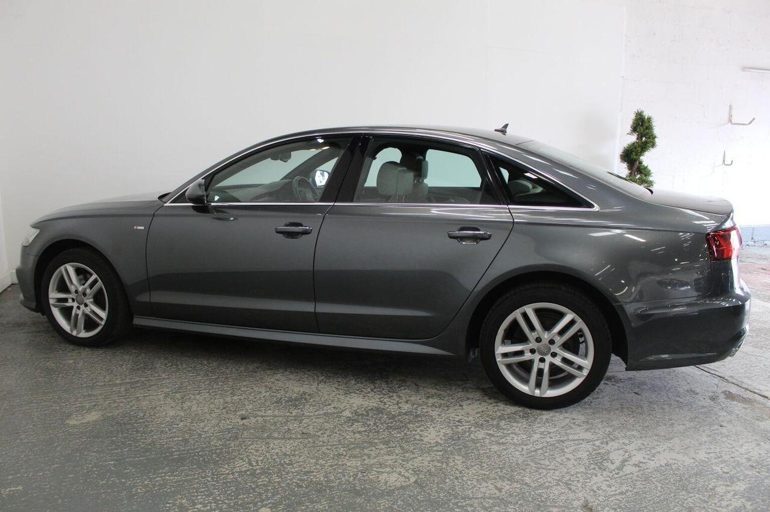 Used Audi A6 2014 for sale - 77937798: Photo 10
