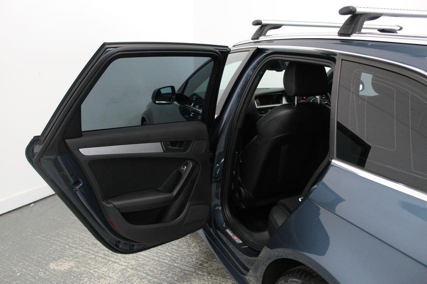 Vehicle 27