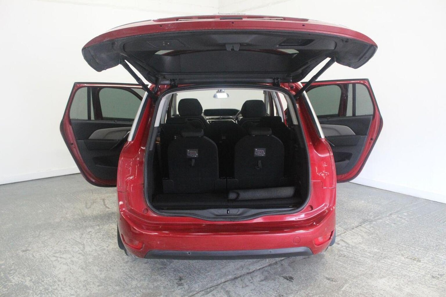 Used Citroen Grand C4 Picasso 2017 for sale - 77937800: Photo 23