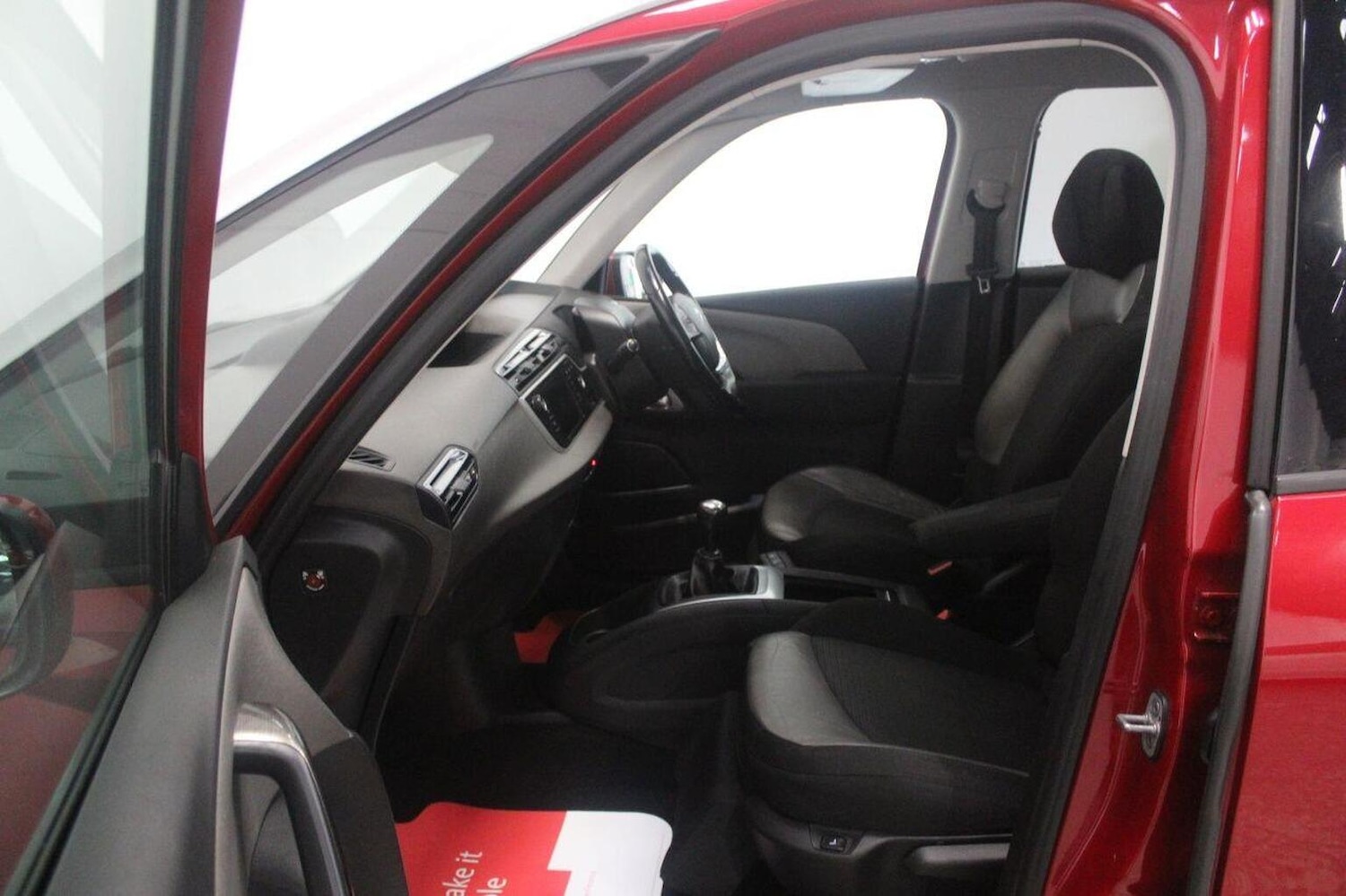 Used Citroen Grand C4 Picasso 2017 for sale - 77937800: Photo 55