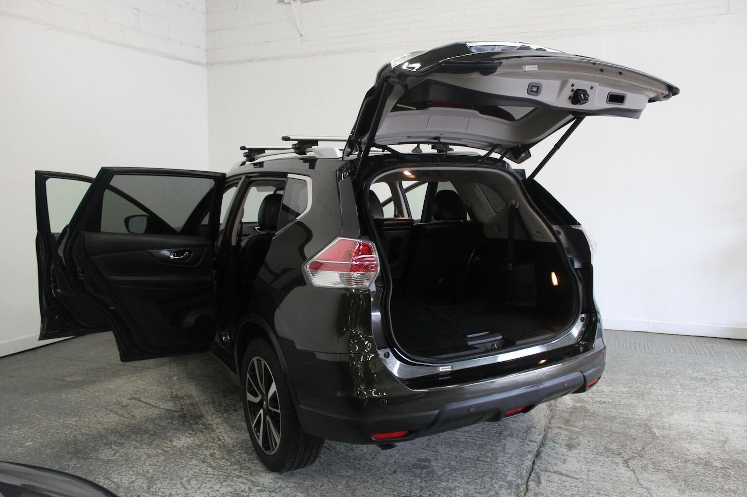 Used Nissan X-Trail 2015 for sale - 76369210: Photo 20