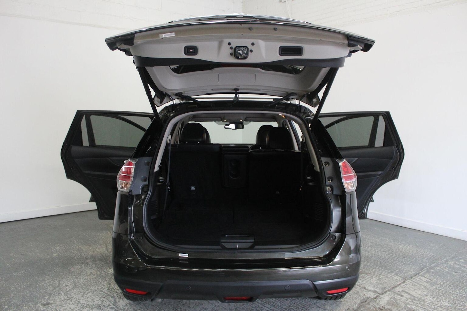Used Nissan X-Trail 2015 for sale - 76369210: Photo 22