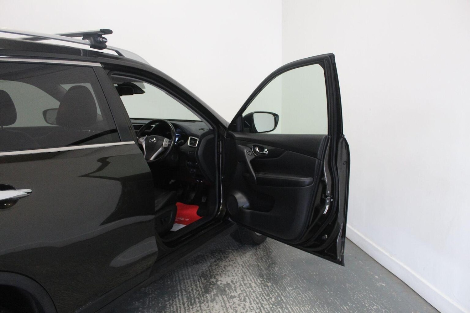 Used Nissan X-Trail 2015 for sale - 76369210: Photo 26