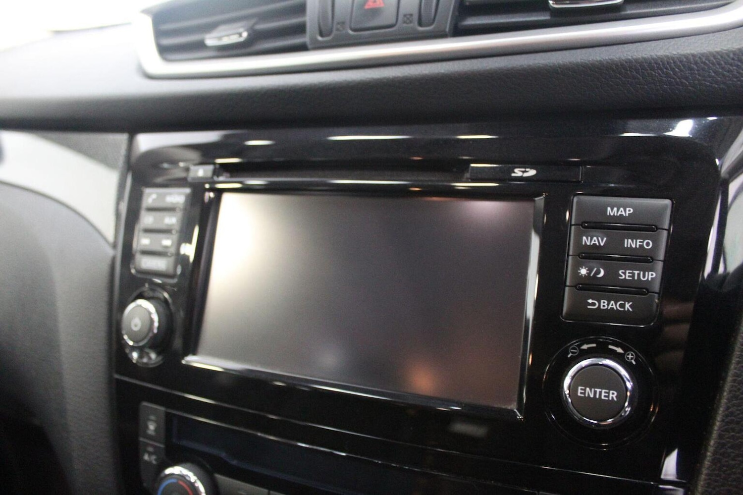 Used Nissan X-Trail 2015 for sale - 76369210: Photo 45