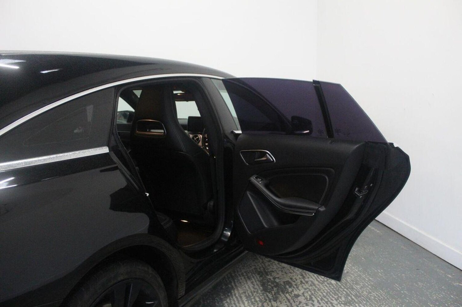 Used Mercedes-Benz CLA 2015 for sale - 77564160: Photo 27