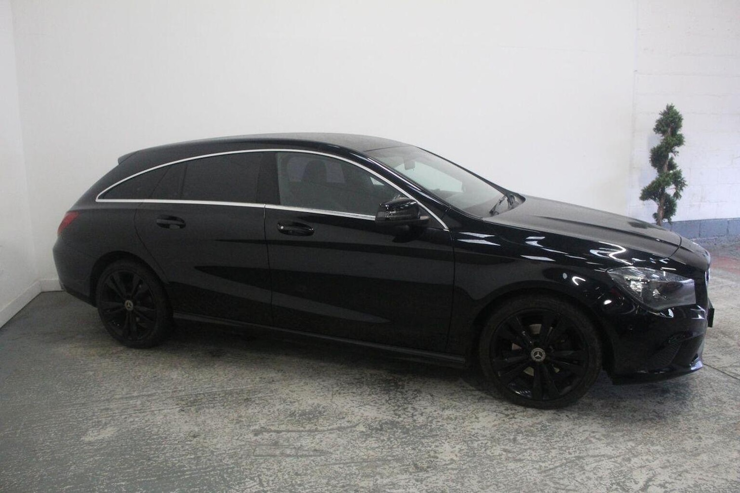 Used Mercedes-Benz CLA 2015 for sale - 77564160: Photo 4