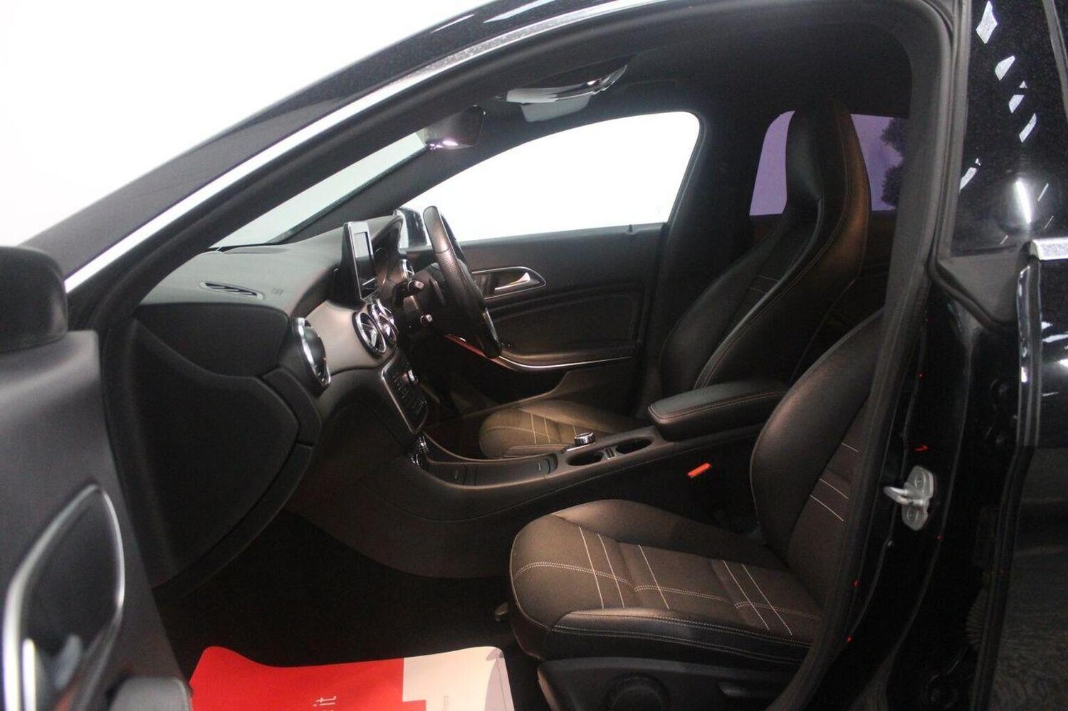 Used Mercedes-Benz CLA 2015 for sale - 77564160: Photo 52