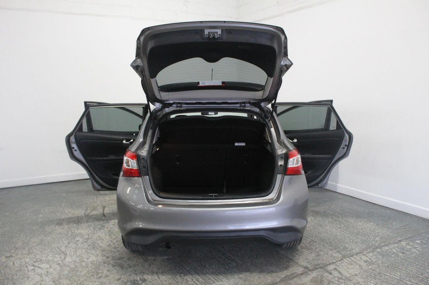 Used Nissan Pulsar 2016 for sale - 77938176: Photo 20