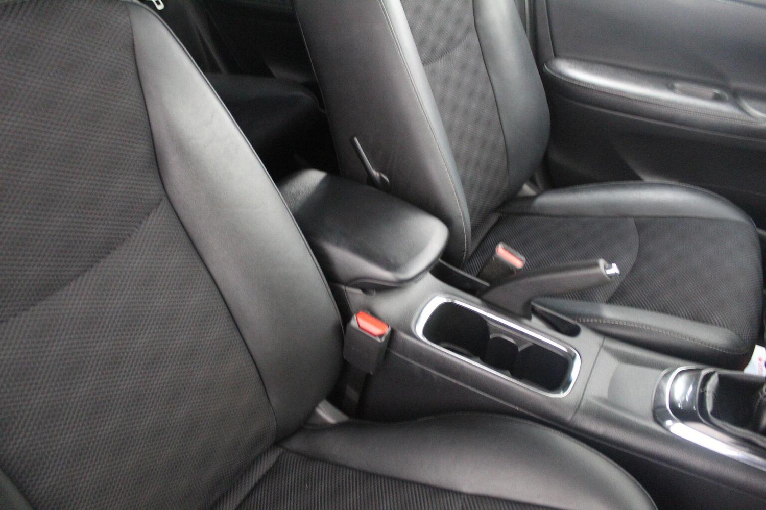 Used Nissan Pulsar 2016 for sale - 77938176: Photo 37