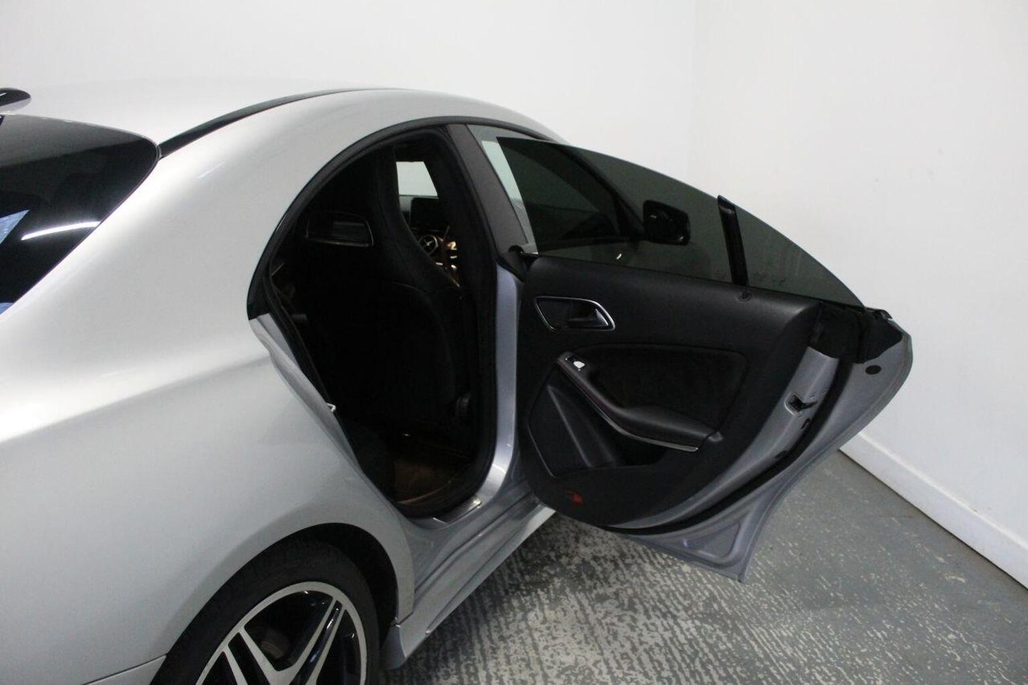 Used Mercedes-Benz CLA 2014 for sale - 78056946: Photo 25