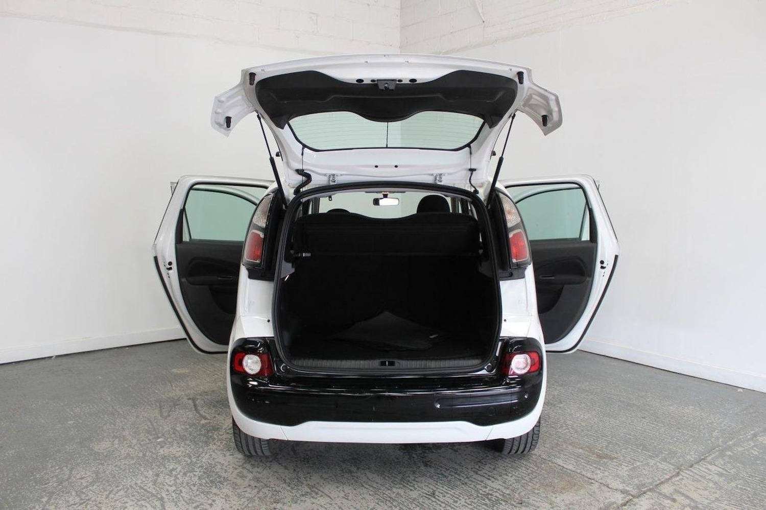 Vehicle 23