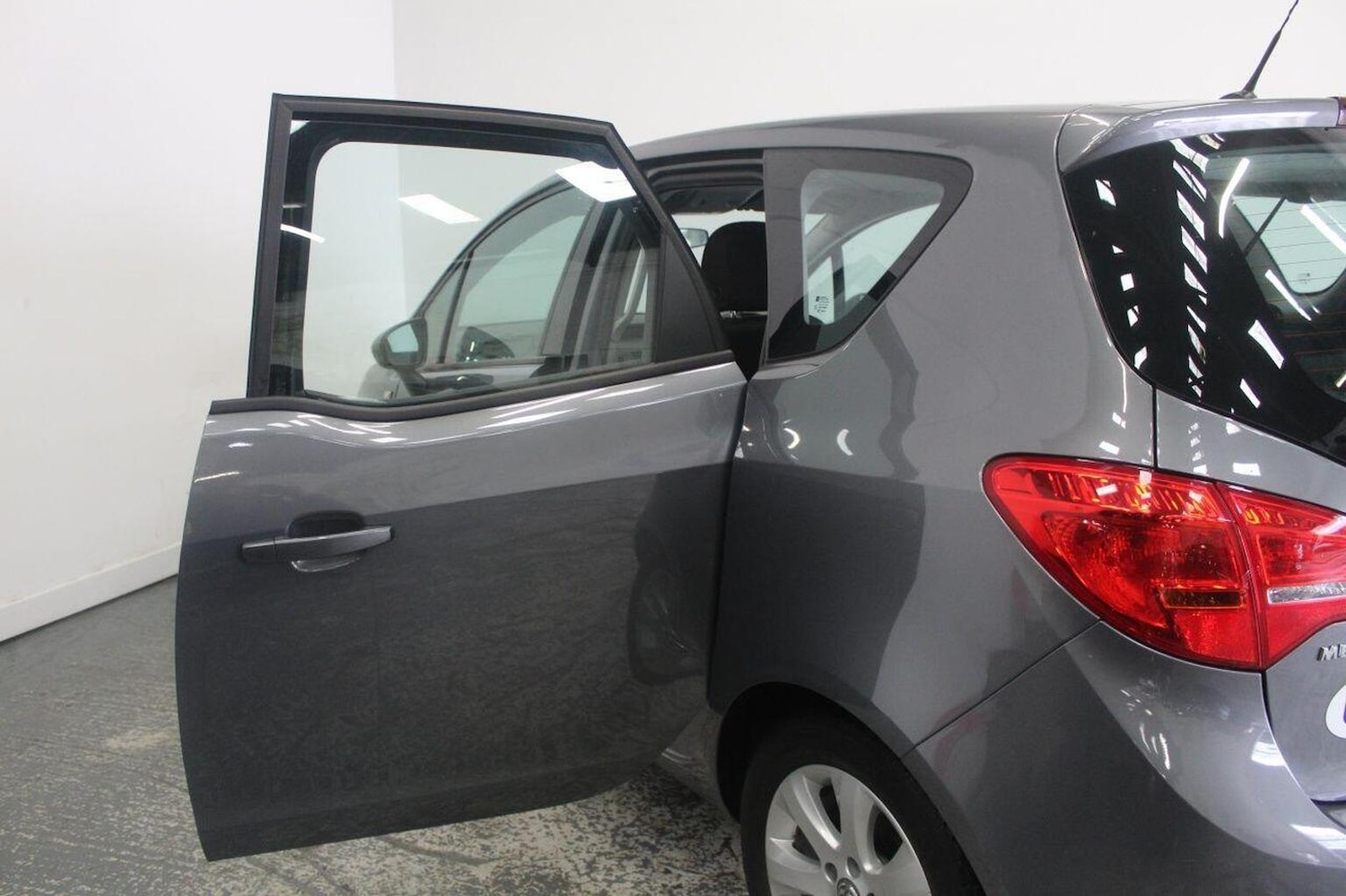 Used Vauxhall Meriva 2017 for sale - 77572847: Photo 24