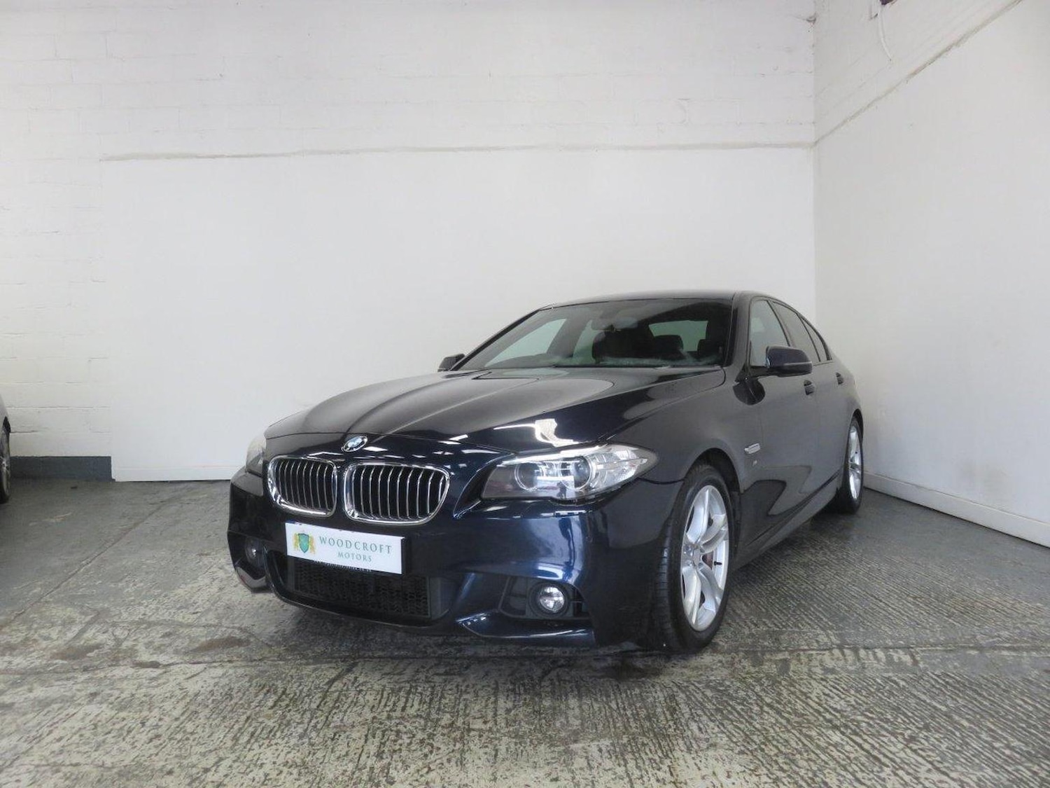 Used BMW 5 Series 2013 for sale - 77938236: Photo 2