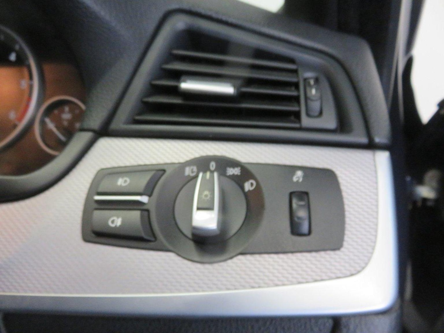 Used BMW 5 Series 2013 for sale - 77938236: Photo 49