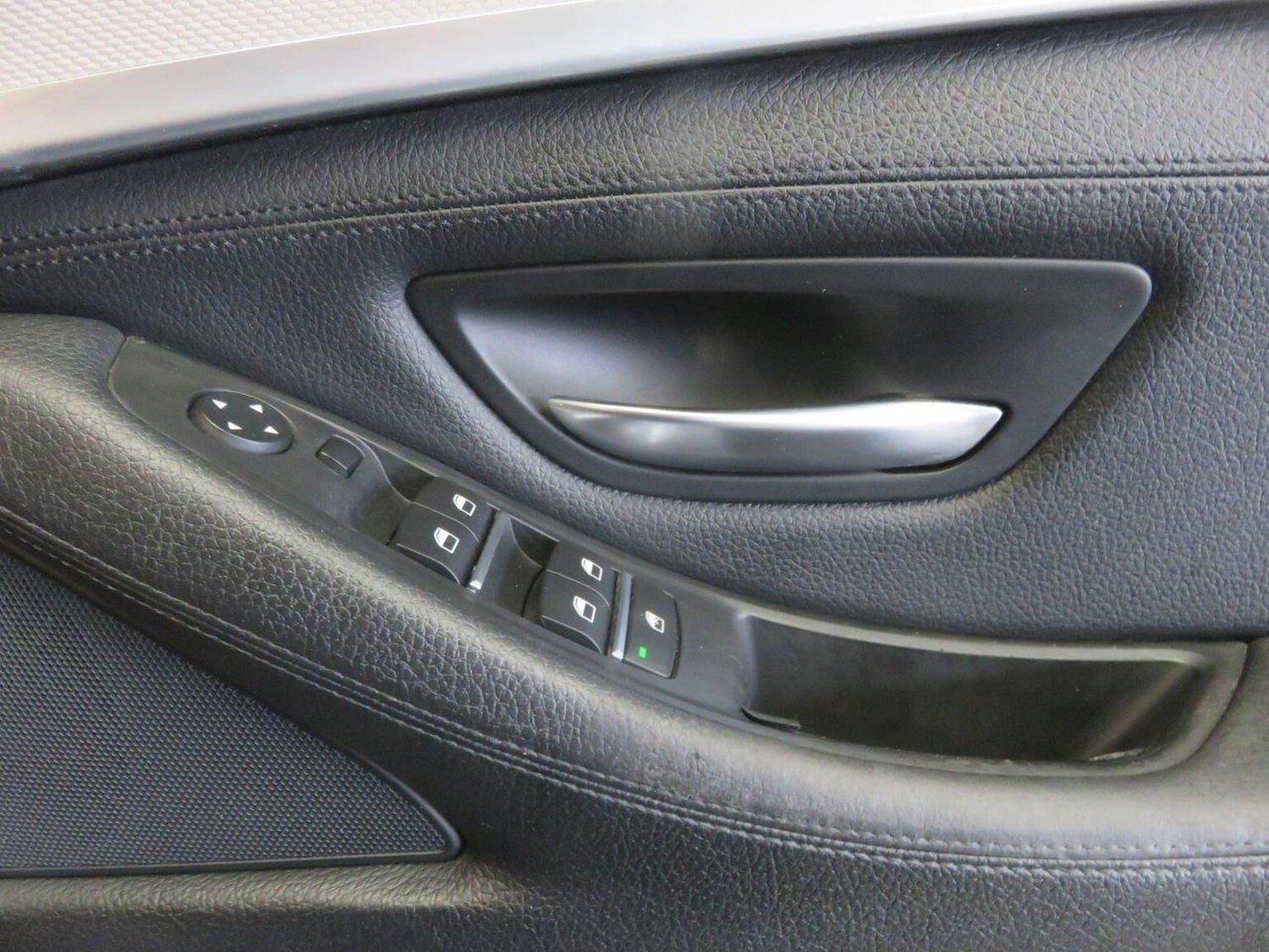 Used BMW 5 Series 2013 for sale - 77938236: Photo 50