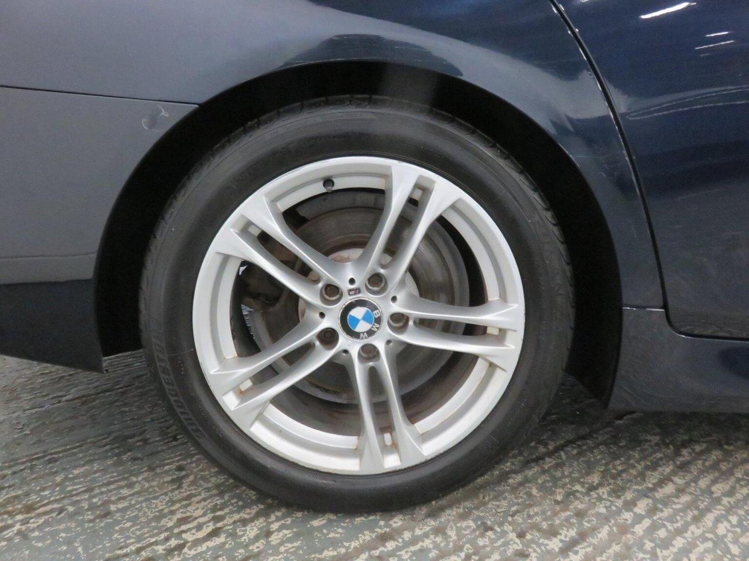 Used BMW 5 Series 2013 for sale - 77938236: Photo 60