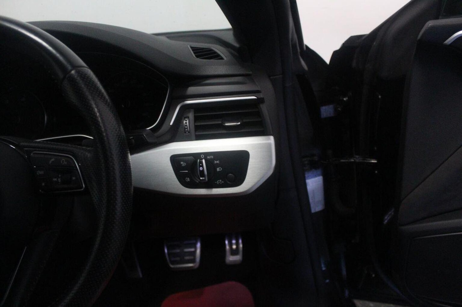 Used Audi A5 2017 for sale - 77937843: Photo 47