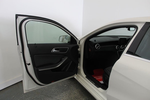 Used Mercedes-Benz A-Class 2014 for sale - 75598881: Photo 24