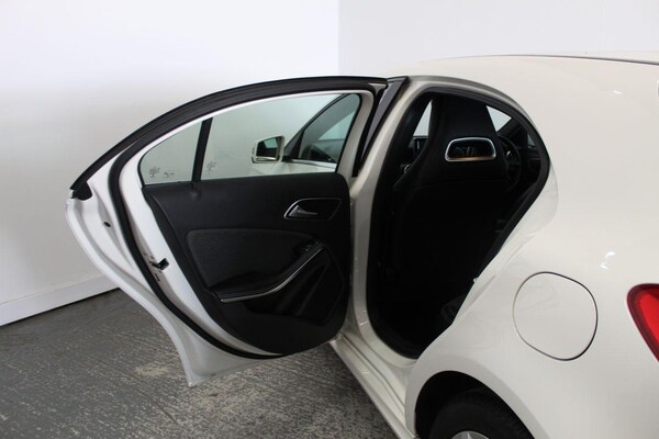 Used Mercedes-Benz A-Class 2014 for sale - 75598881: Photo 25