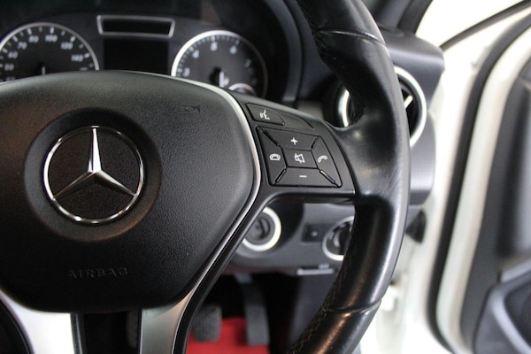 Used Mercedes-Benz A-Class 2014 for sale - 75598881: Photo 44