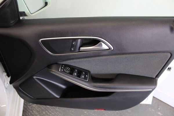 Used Mercedes-Benz A-Class 2014 for sale - 75598881: Photo 46