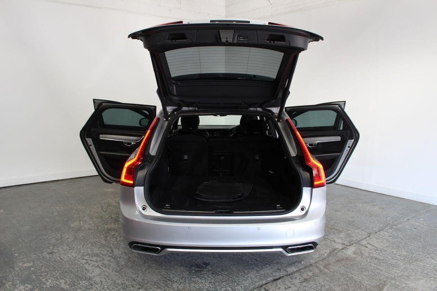 Used Volvo V90 2019 for sale - 76793681: Photo 23