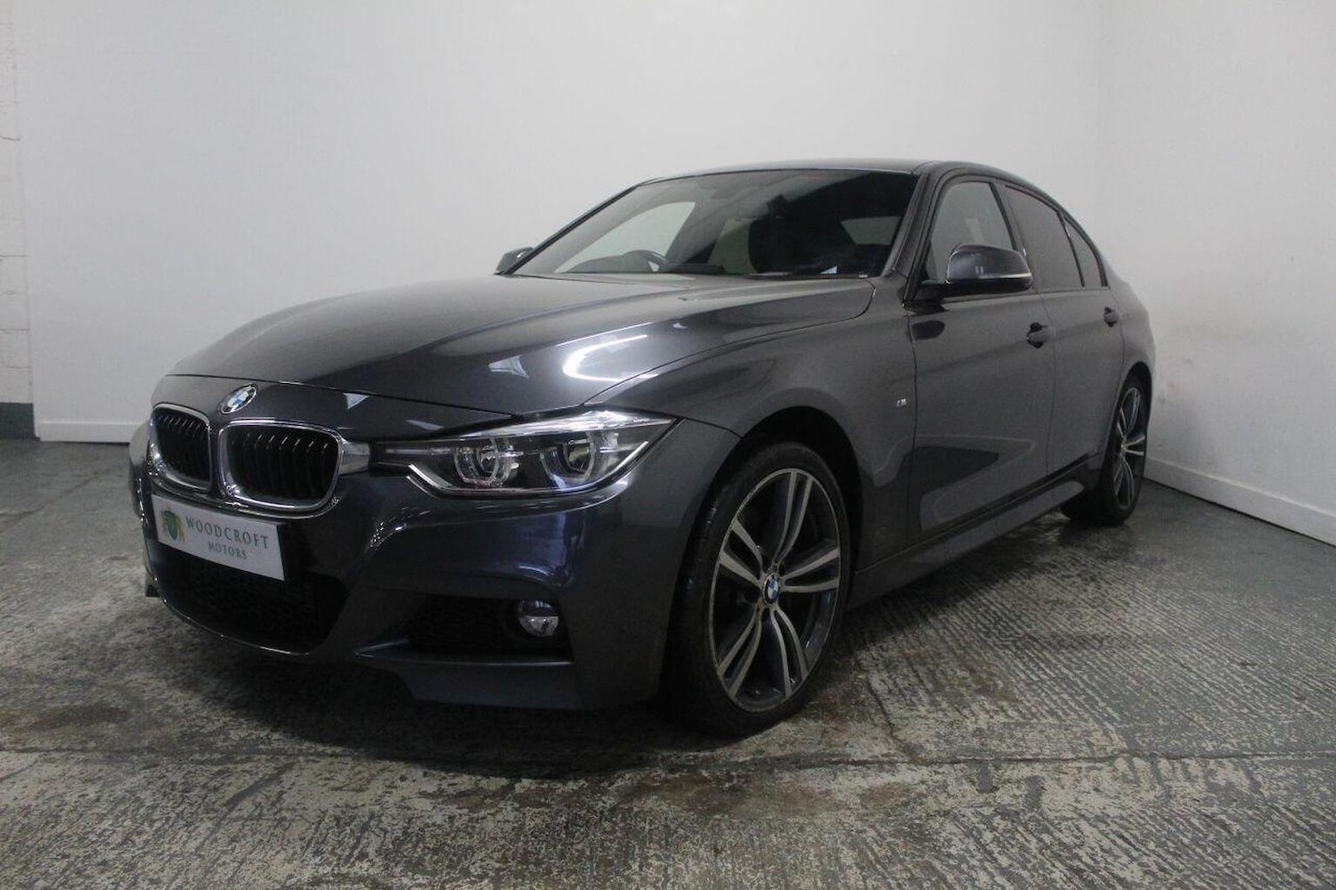 Used BMW 3 Series 2016 for sale - 77166155: Photo 2
