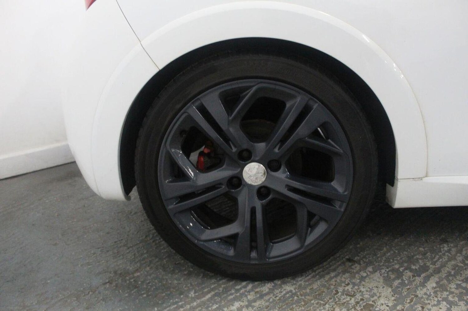 Used Peugeot 208 2014 for sale - 77363590: Photo 55