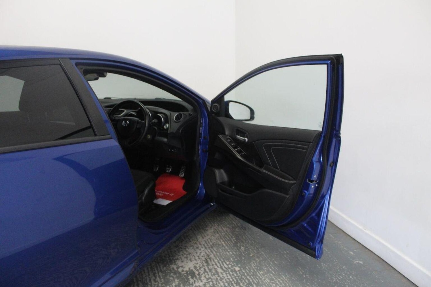 Used Honda Civic 2016 for sale - 76107307: Photo 24