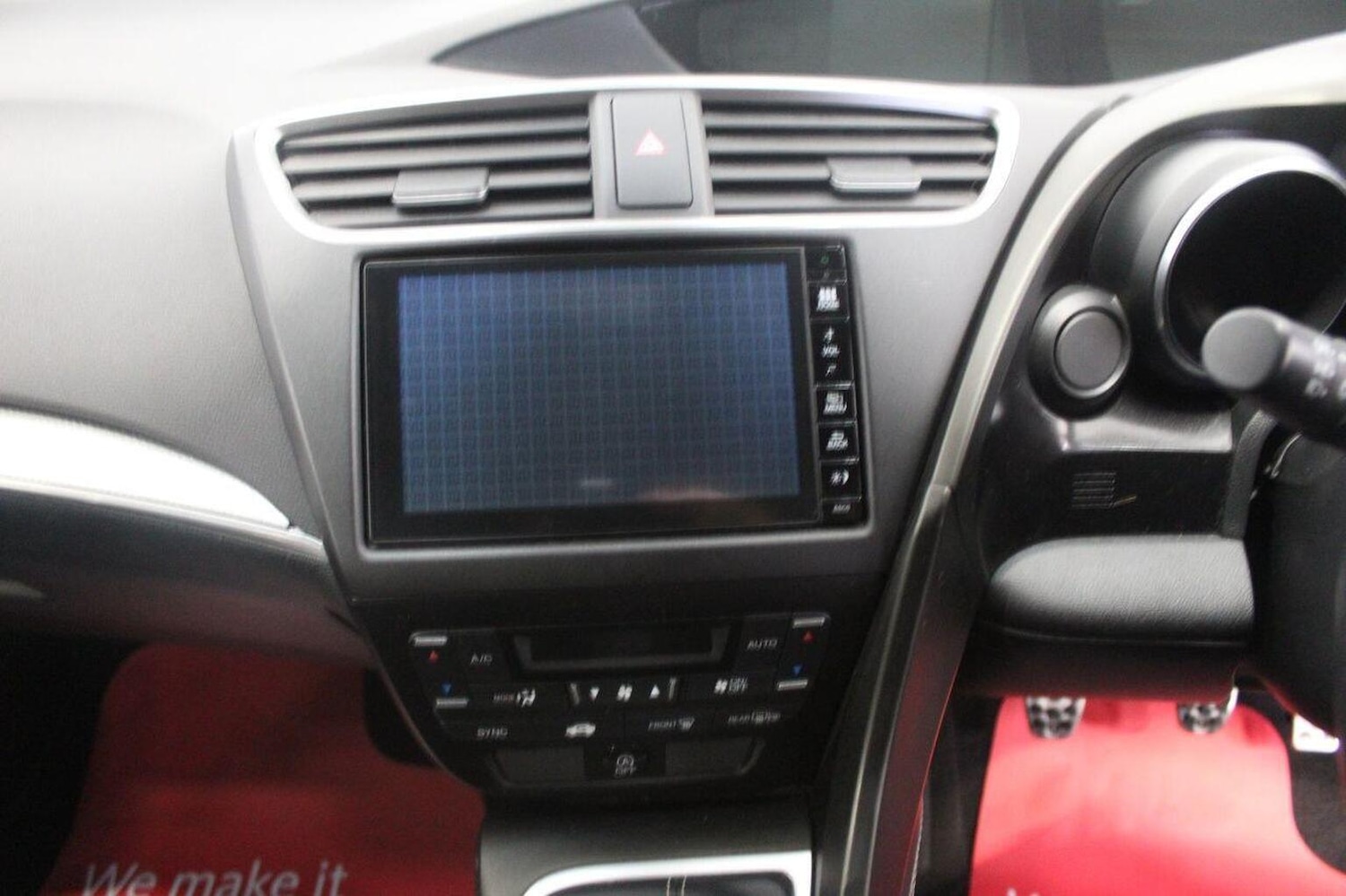 Used Honda Civic 2016 for sale - 76107307: Photo 32