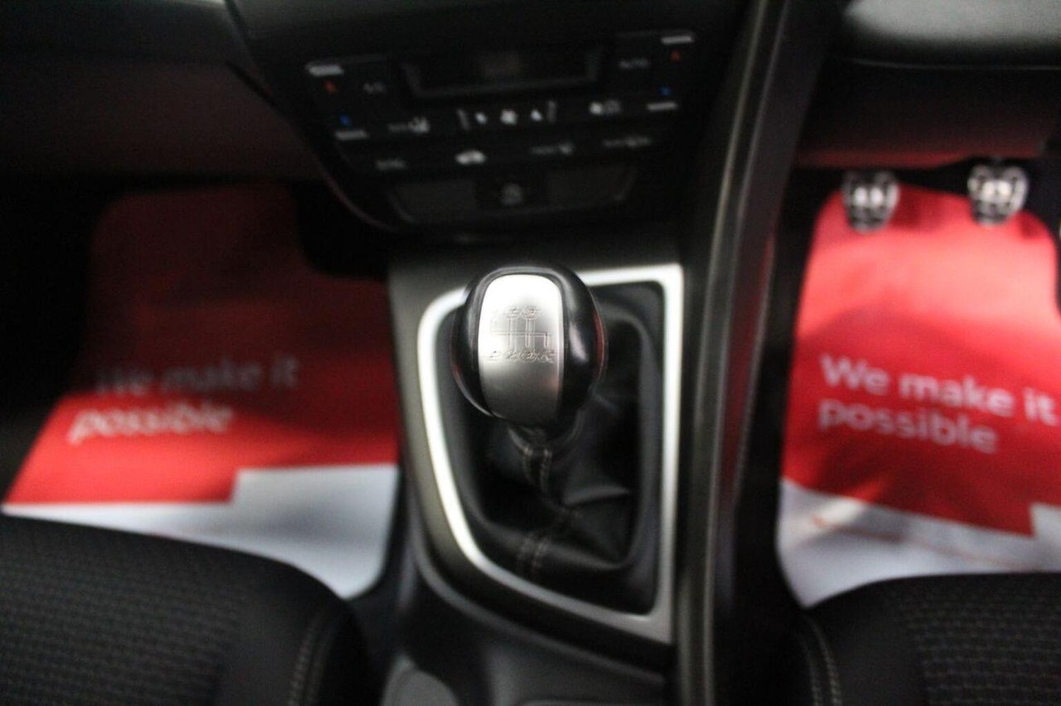 Used Honda Civic 2016 for sale - 76107307: Photo 40