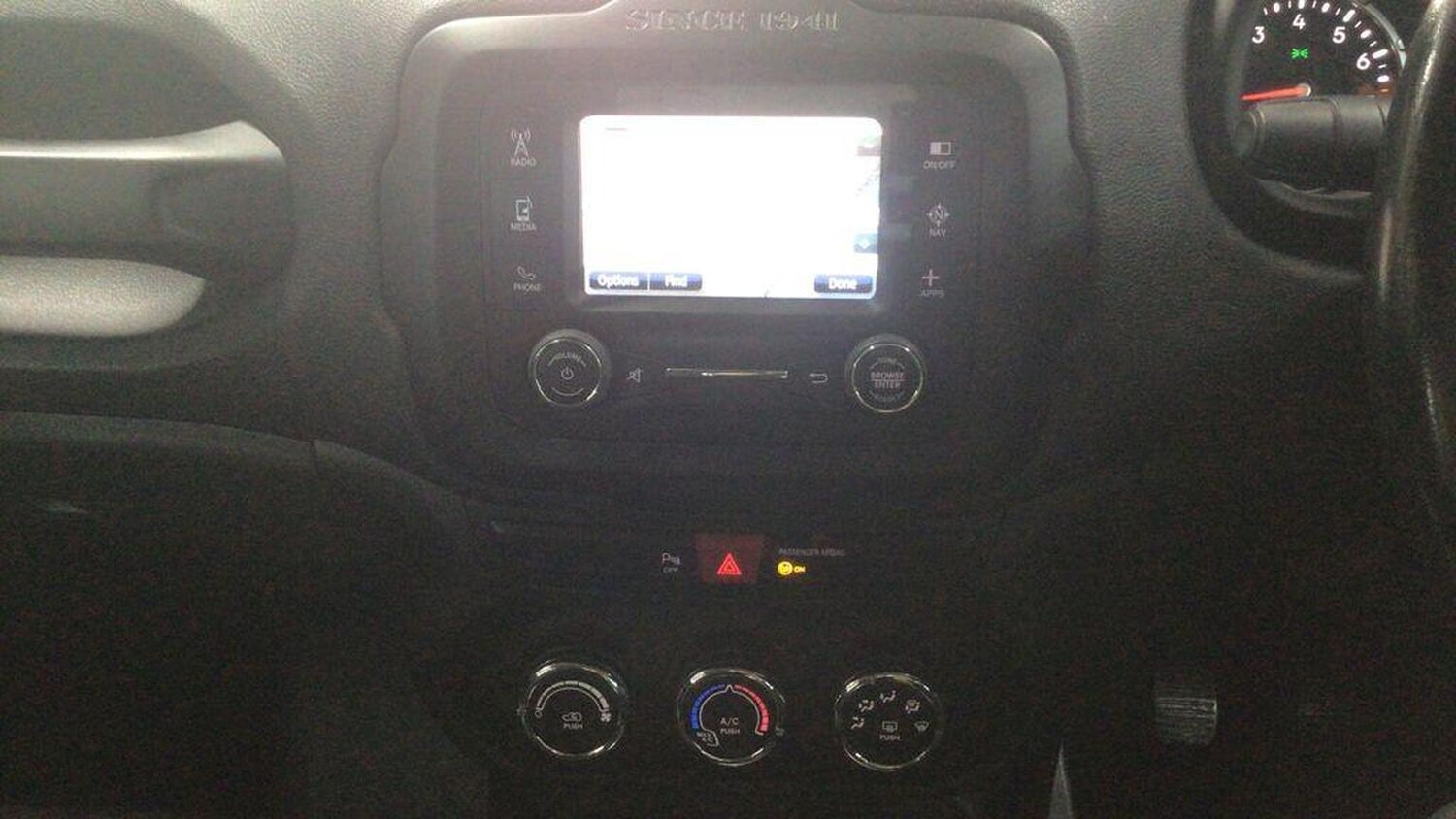 Used Jeep Renegade 2016 for sale - 77766438: Photo 17