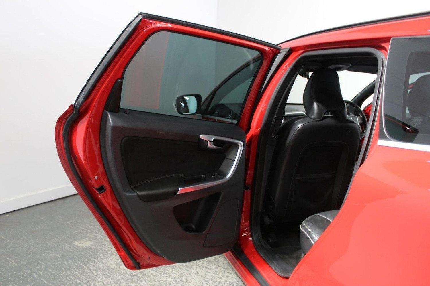 Vehicle 29