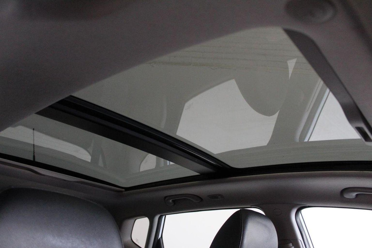 Used Kia Venga 2011 for sale - 76246186: Photo 20