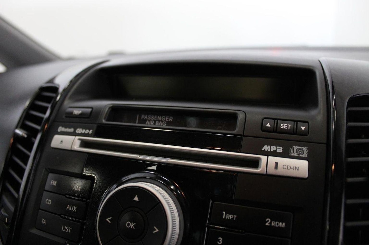 Used Kia Venga 2011 for sale - 76246186: Photo 38