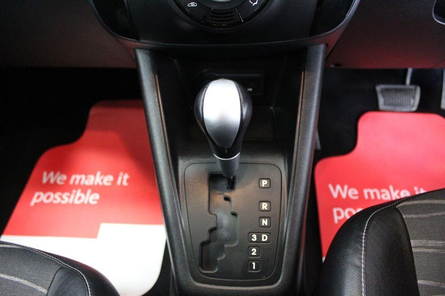 Used Kia Venga 2011 for sale - 76246186: Photo 41