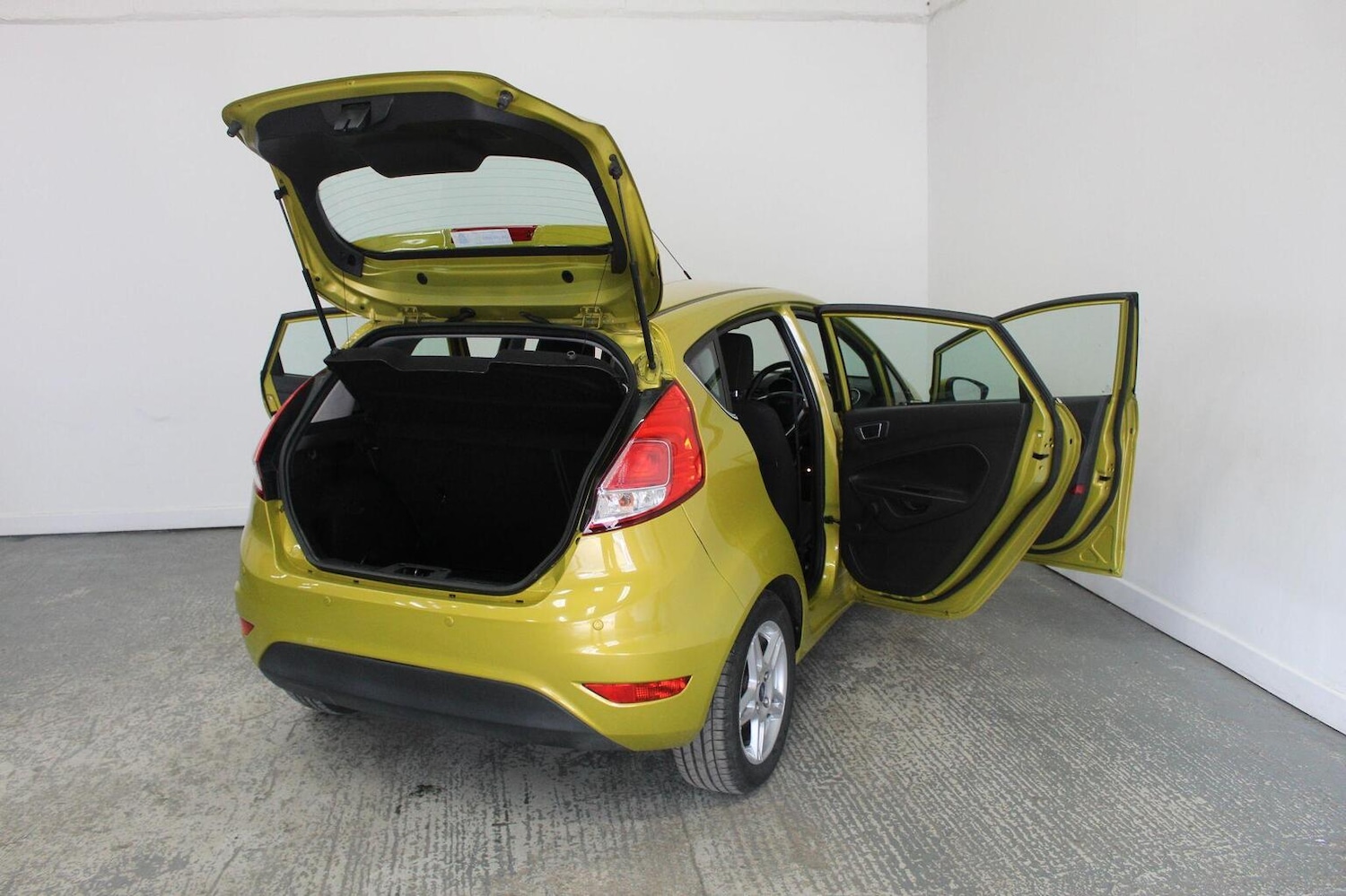 Used Ford Fiesta 2013 for sale - 77881101: Photo 20