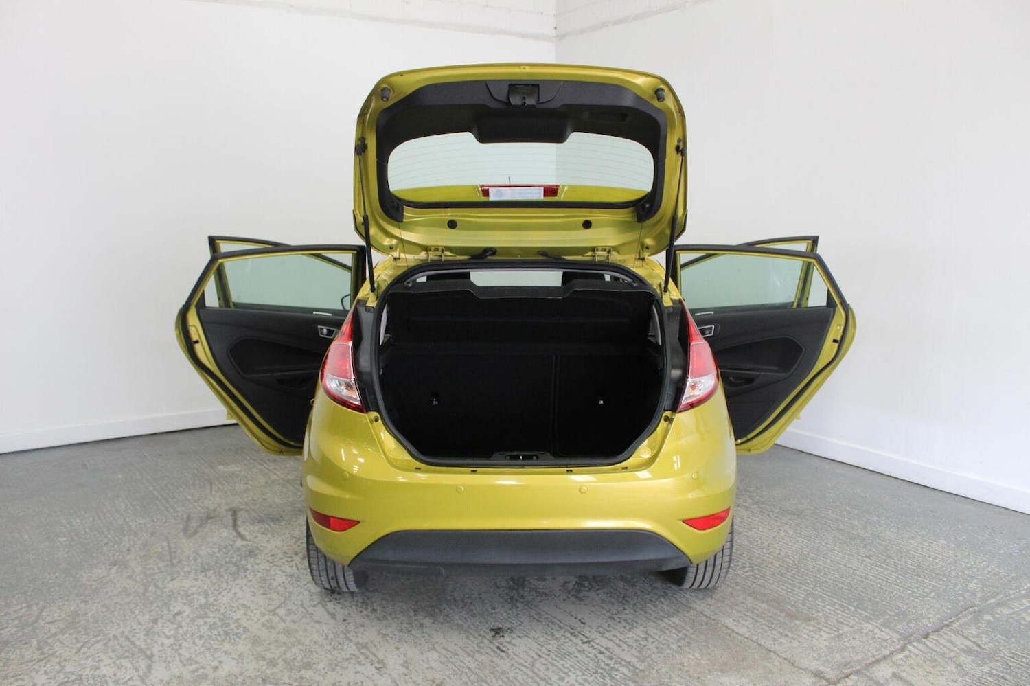 Used Ford Fiesta 2013 for sale - 77881101: Photo 21