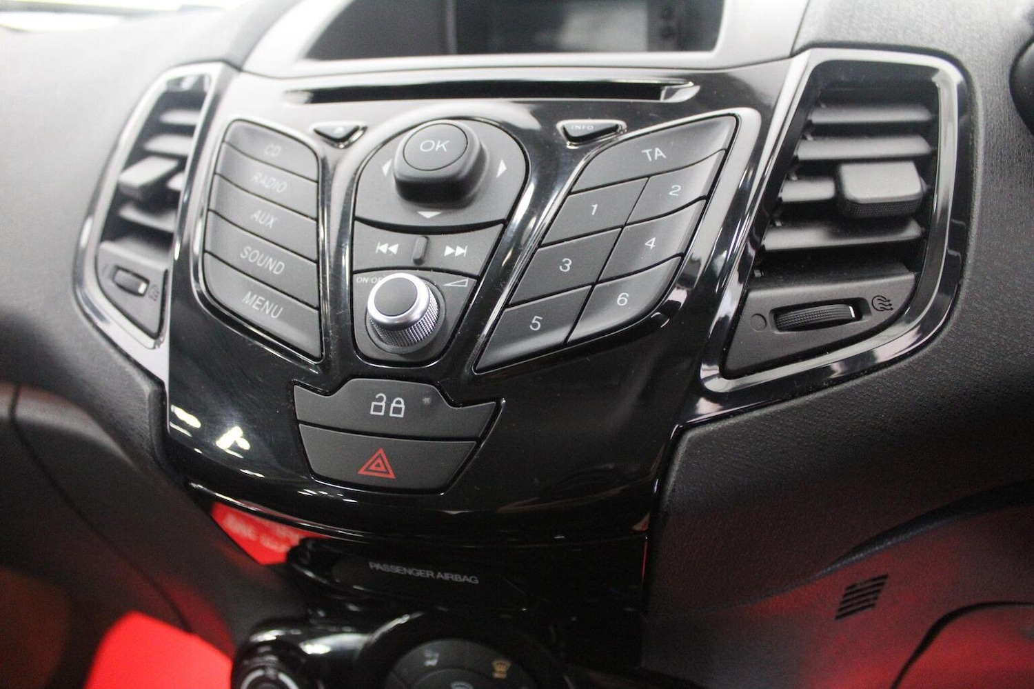 Used Ford Fiesta 2013 for sale - 77881101: Photo 35