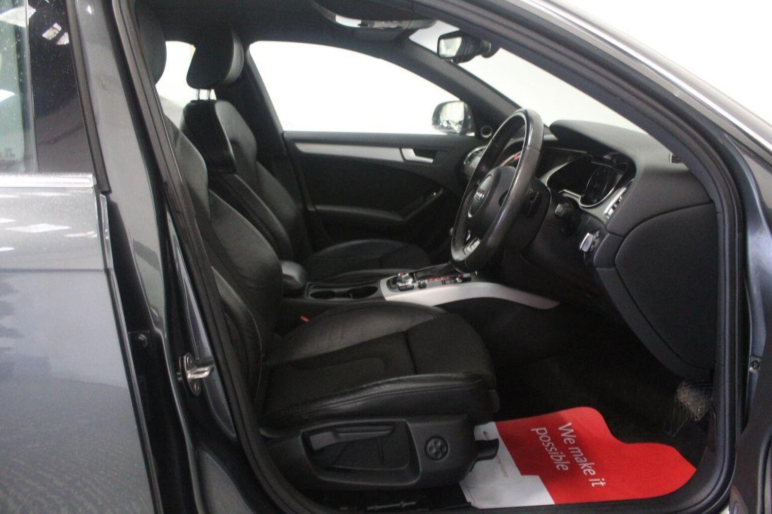 Used Audi A4 2012 for sale - 77937911: Photo 30