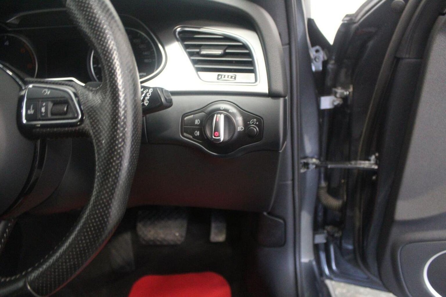 Used Audi A4 2012 for sale - 77937911: Photo 51