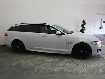 Used Jaguar XF 2015 for sale - 79558331: Photo