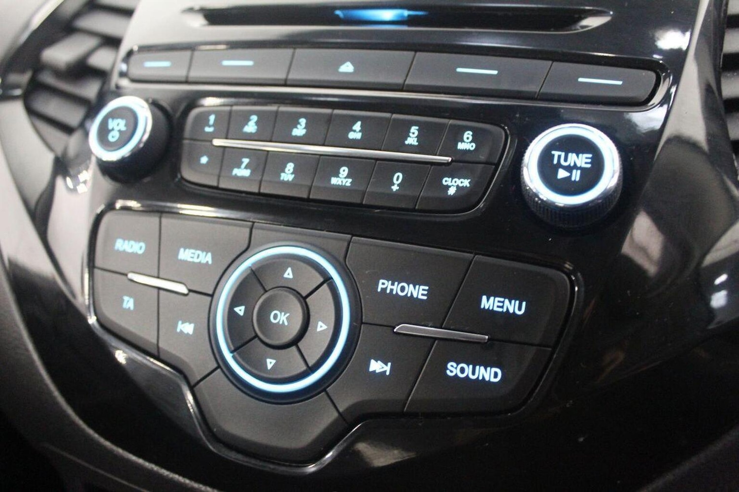 Used Ford Ka+ 2017 for sale - 77937787: Photo 37