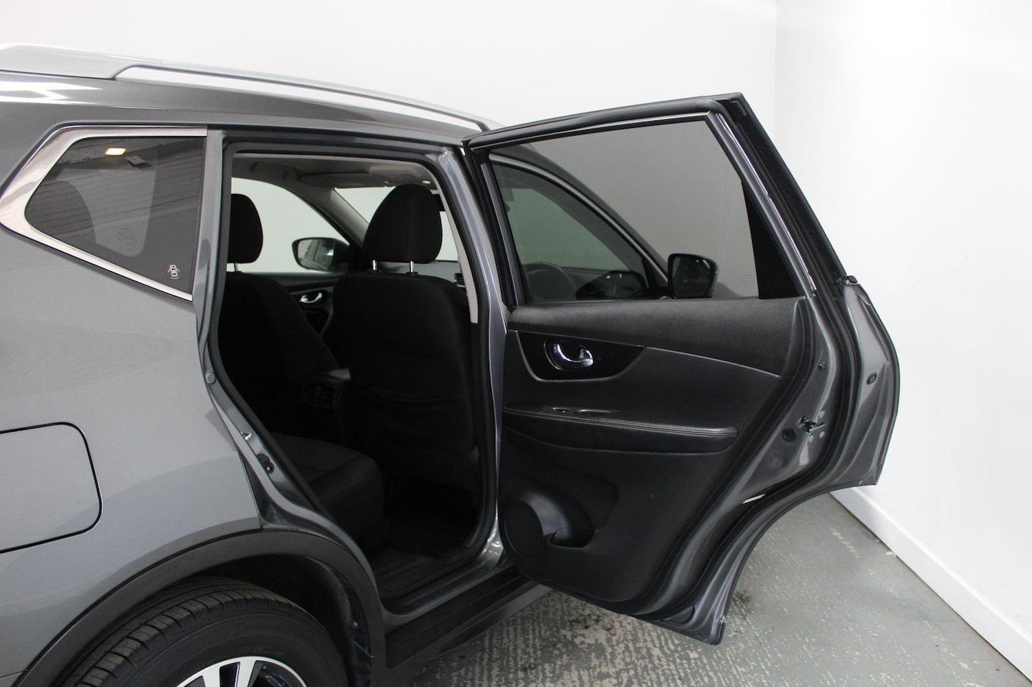 Vehicle 27