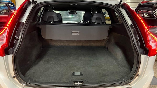 Used Volvo XC60 2014 for sale - 76324855: Photo 10